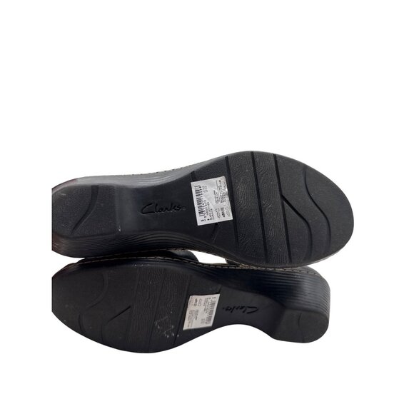 Womens Clarks Size 10 Leather Strappy Low Wedge Sandals Shoe - Picture 9 of 13